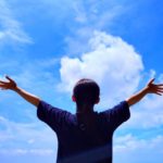 元気にライブに参加したい女性