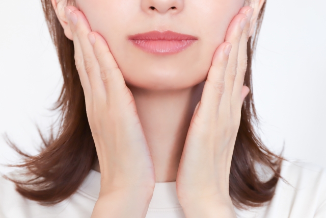 お肌の乾燥　潤い補給