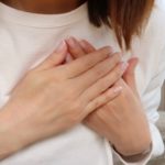 更年期　胸の痛み