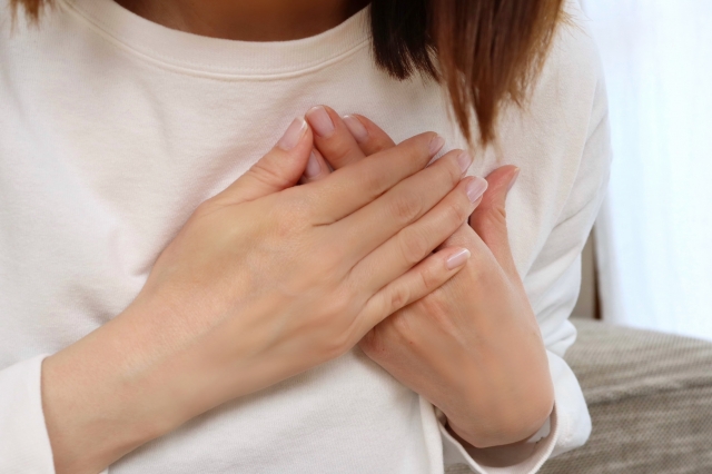 更年期の胸の痛み
これ、大丈夫？